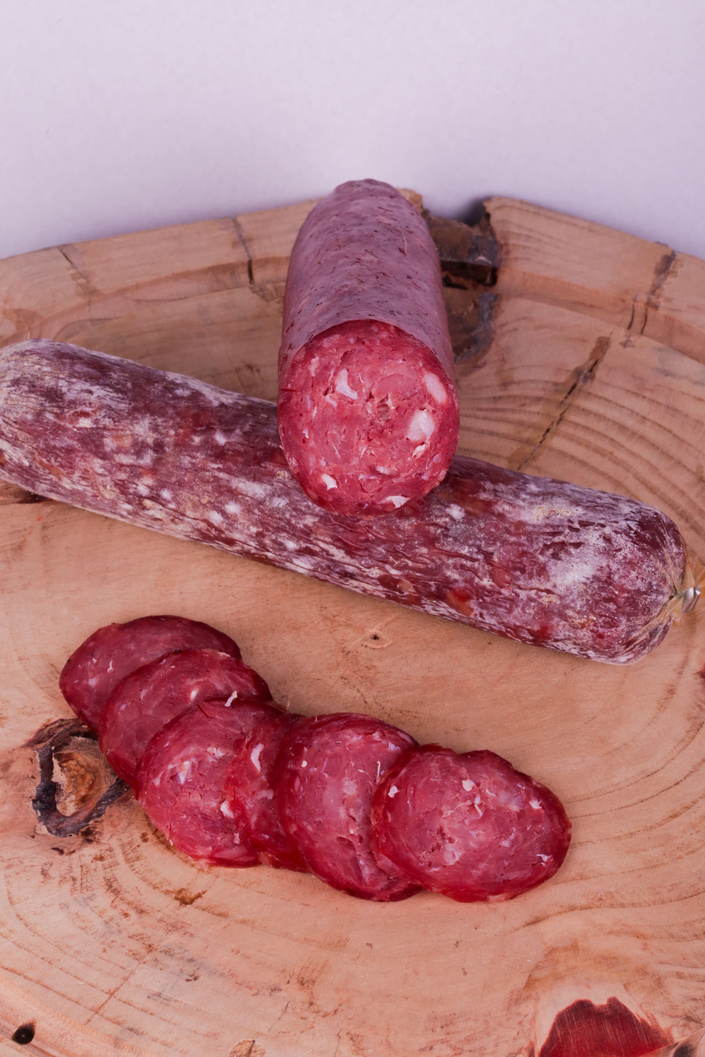 Salame Artesanal Defumado Tipo Italiano Meia cura 420g 15 dias de maturação