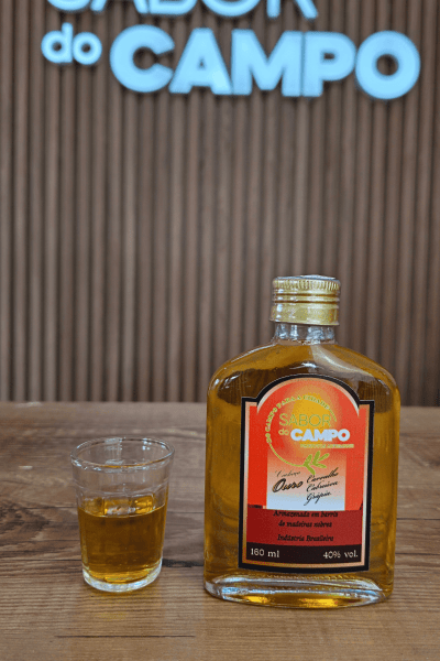 Cachaça Artesanal Ouro 4 anos Barril de Carvalho 160ml