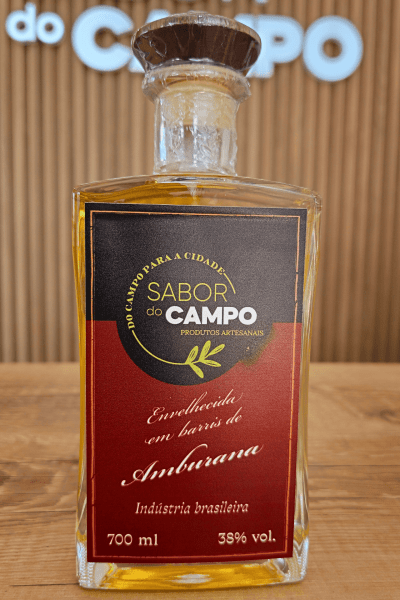 Cachaça Artesanal Premium 4 anos Barril de Amburana 700ml