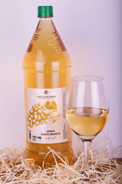 Vinho Branco Suave Colonial Valdameri Serra Gaúcha